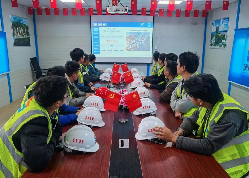 奮斗正當(dāng)時(shí)②|熱火朝天！看騰越如何跑出建設(shè)“加速度”