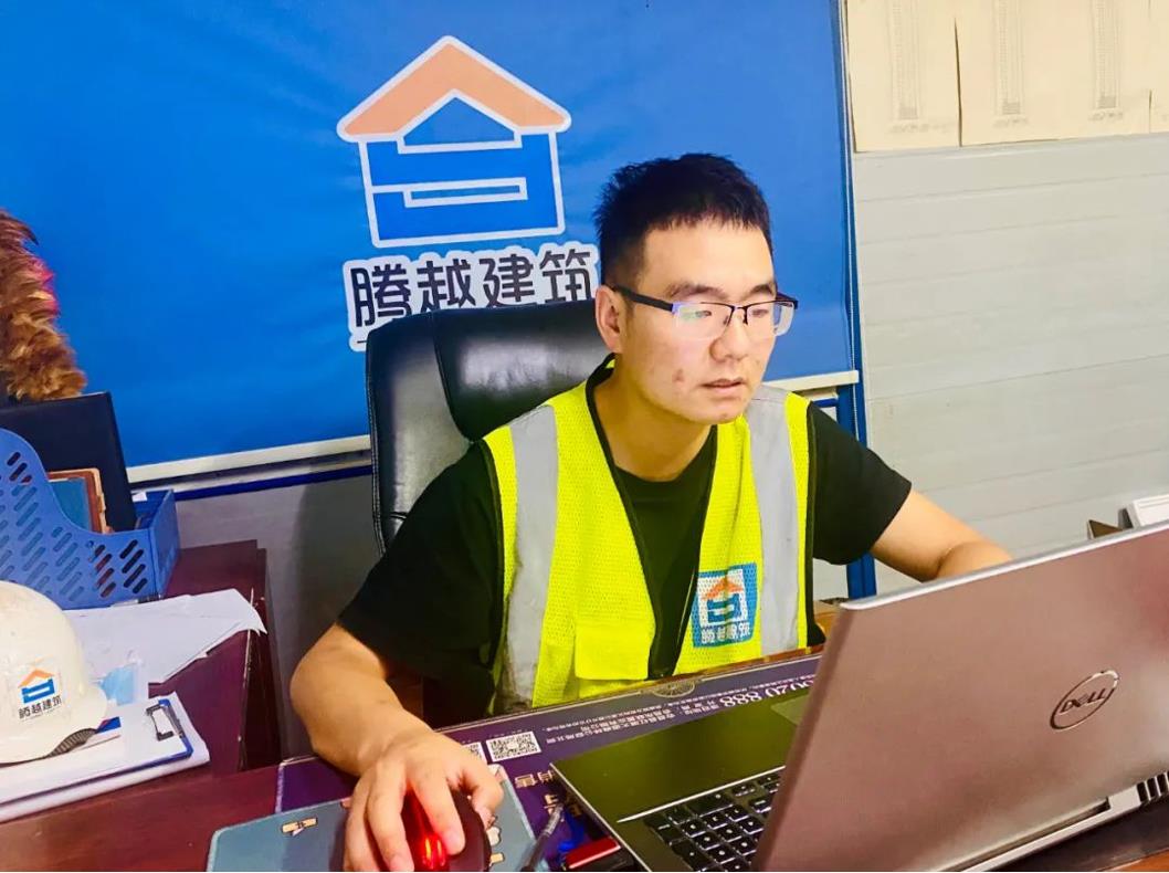 先鋒人物|擇一事、專(zhuān)一業(yè)的工地“超級(jí)鐵人”